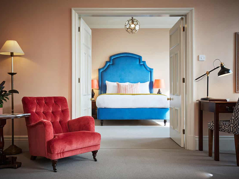 Room in the Green Dragon Hotel
