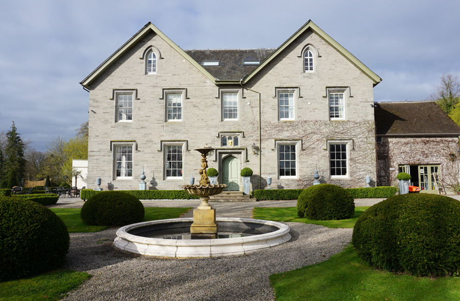 Lemore Manor